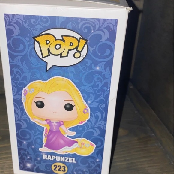 Funko pop rapunzel #223 - Picture 5 of 7